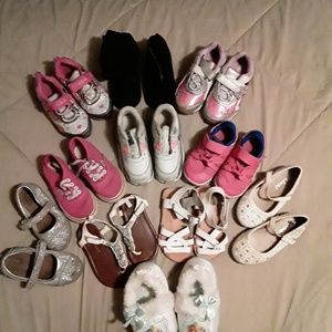 Girls shoes